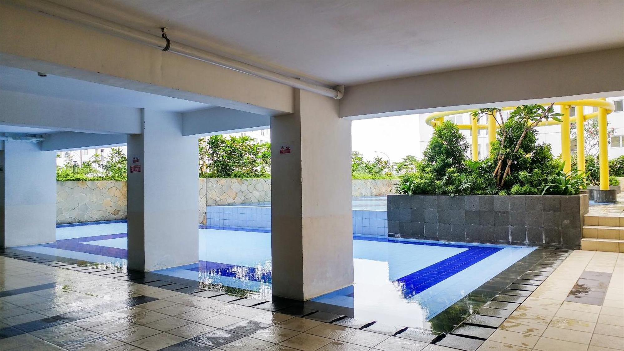 Strategic And Restful 2br At Bassura By Travelio Apartment