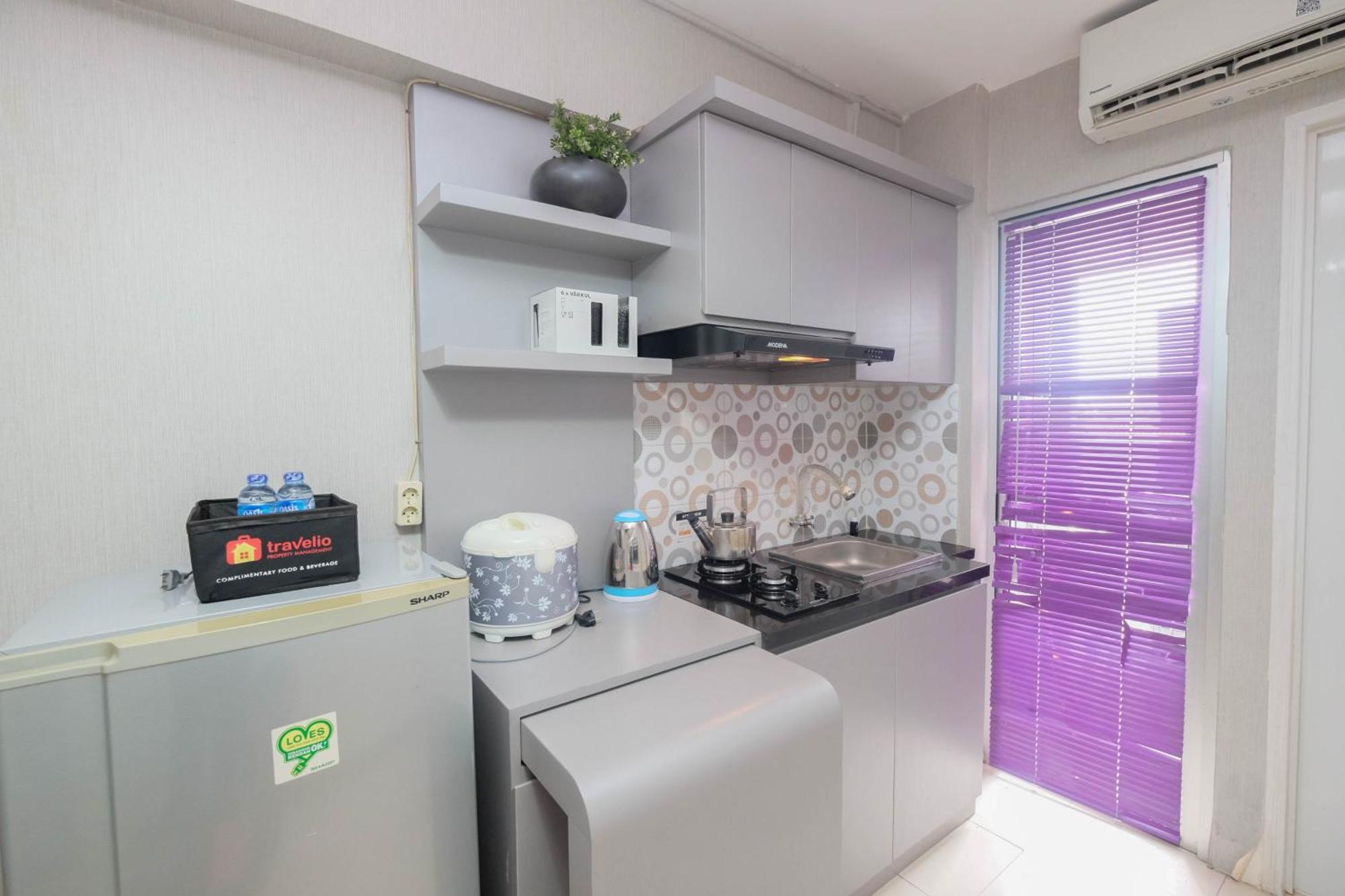 Strategic And Restful 2br At Bassura By Travelio Apartment